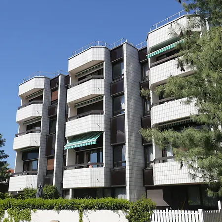 Aparthotel Les Aigues Blanches Aix-les-Bains